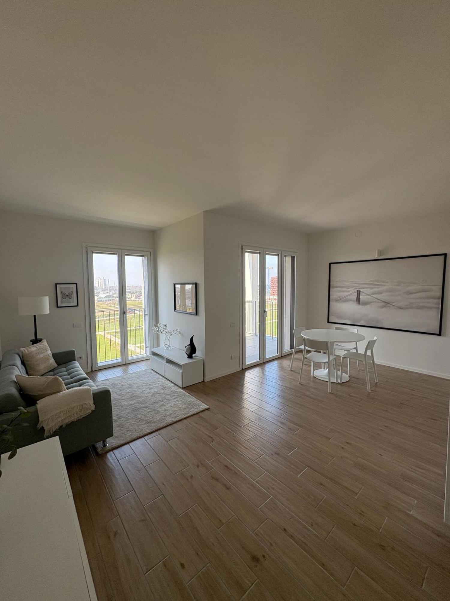 Panorama - Luminous With Private Garage Mailand